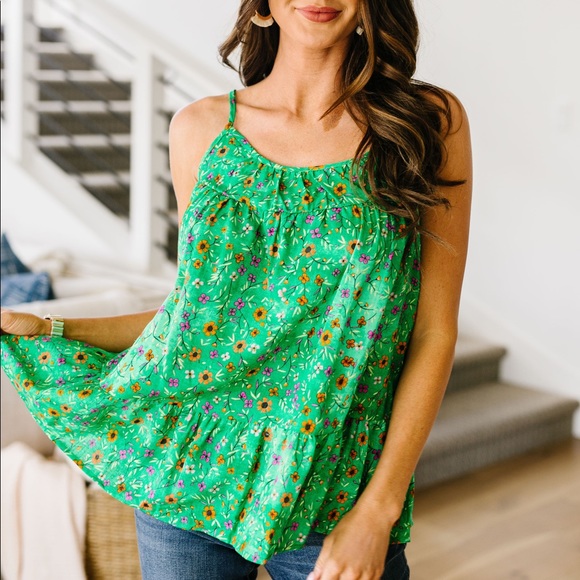 Dash of Pink Tops - Ditzy Floral Tank in Green